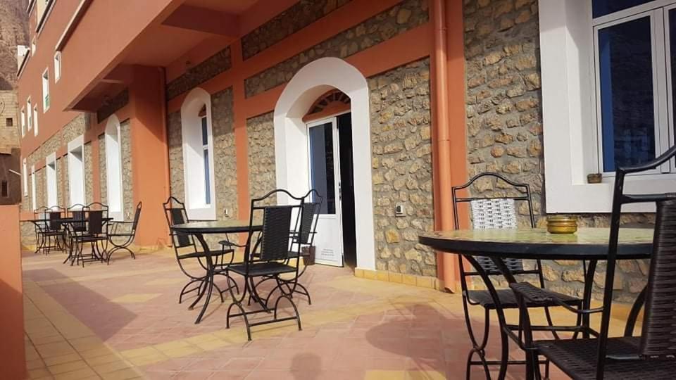 Auberge Restaurant Fatihi Freres Tinghir Eksteriør bilde